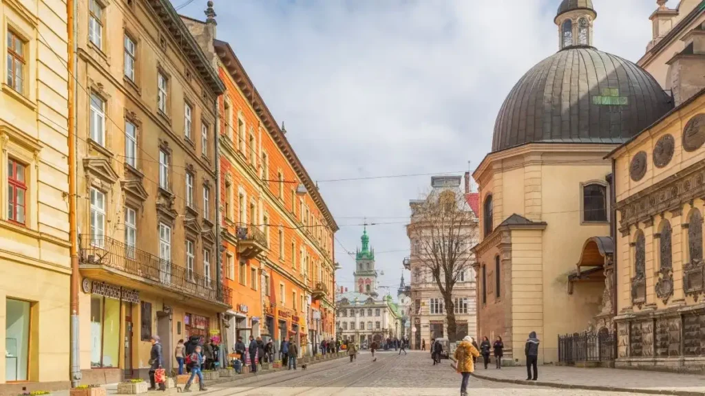 cash and atms in ukraine