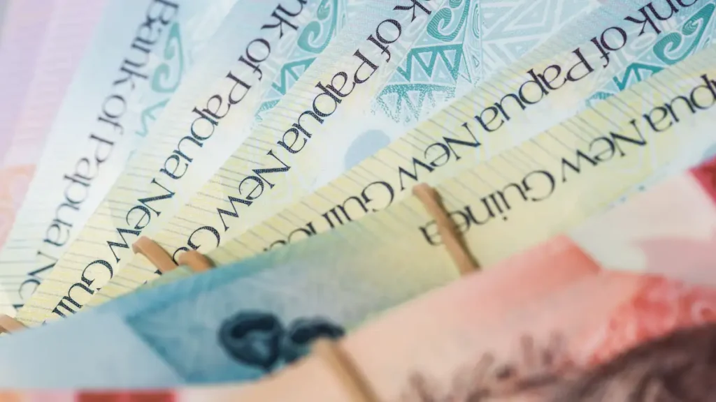 money and currency in Papua-New-Guinea