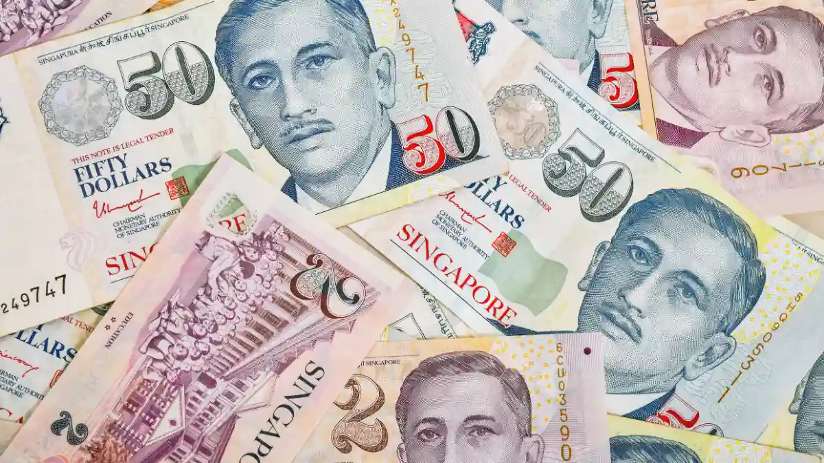 money and currency in singapore